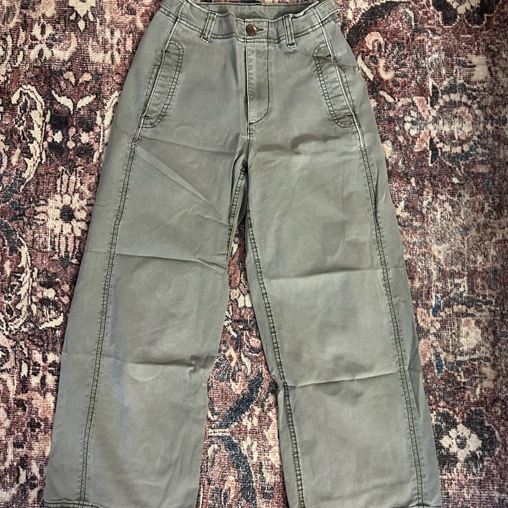 Old Navy Light Gray Pants